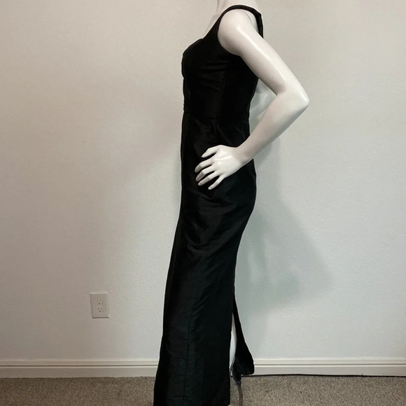 Alfred Sung Black Maxi Dress Gown Satin Sleeveless Sweetheart Neck Size 4 - Picture 3 of 8